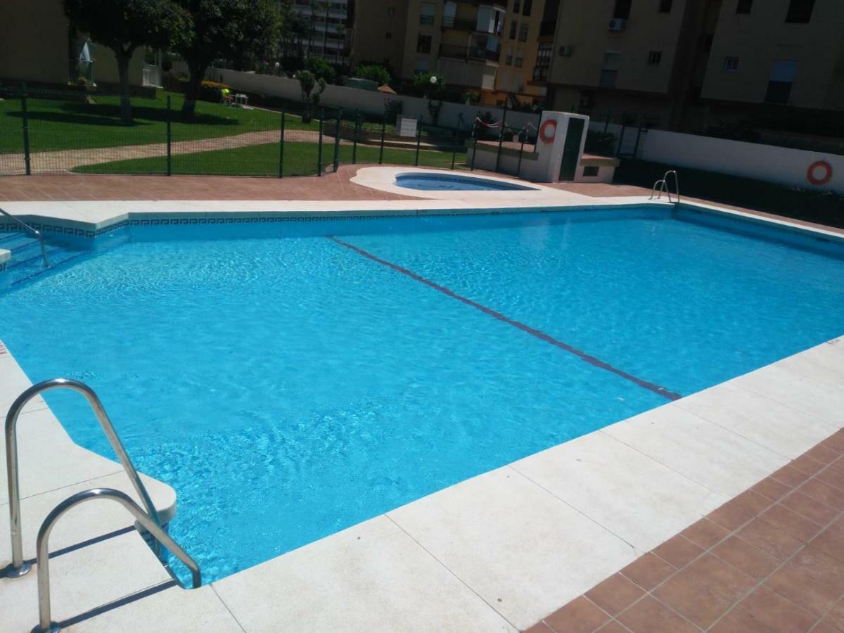 Apartamento En La Playa Torremolinos Luaran gambar